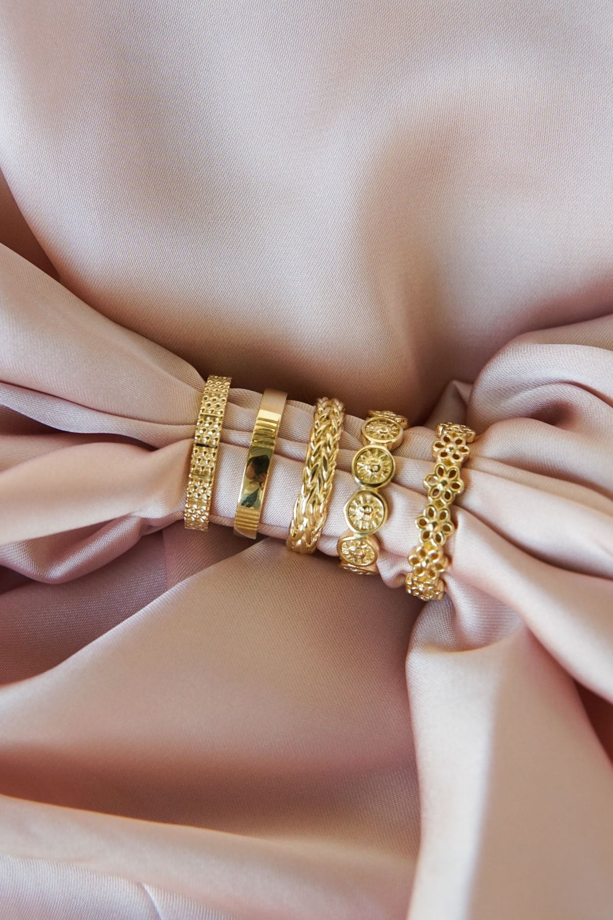 Five ways ring gold plated-abc