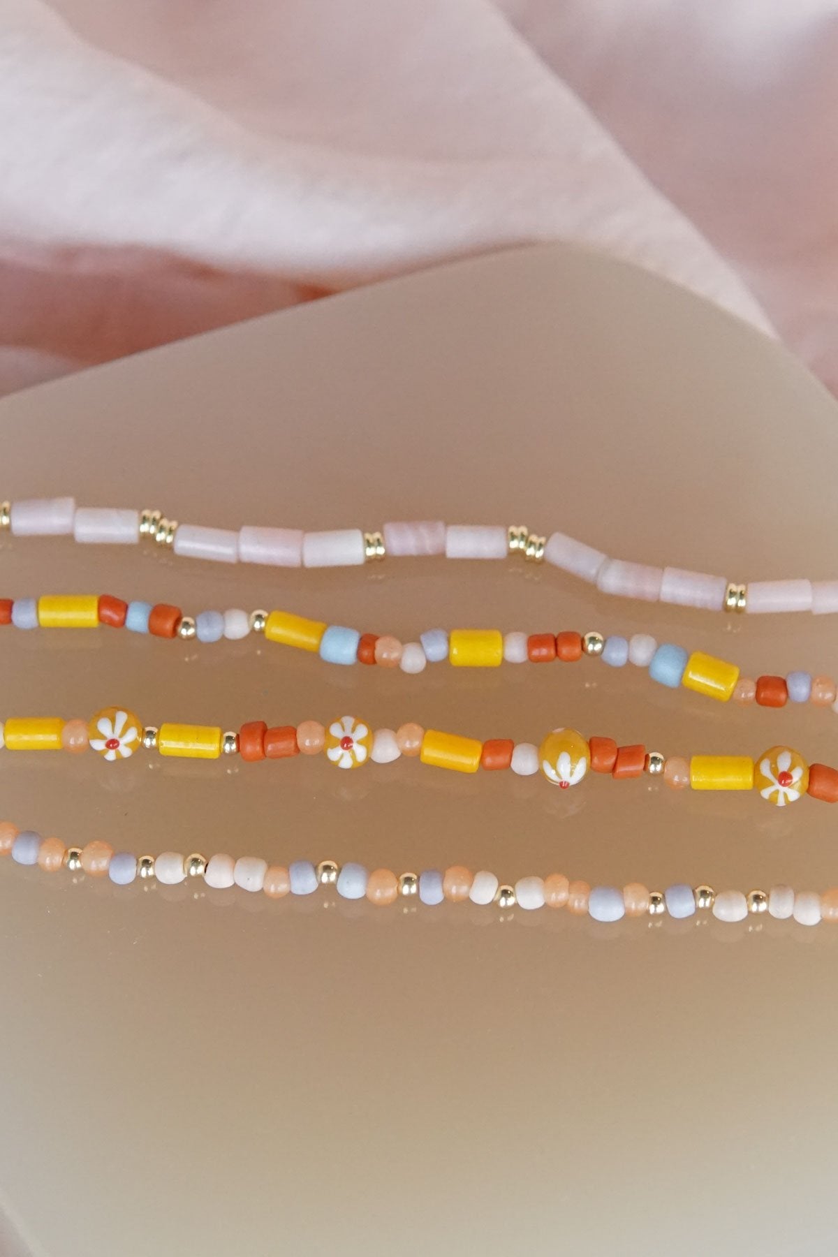 Rainbow necklace gold plated (34 cm)-Necklace-wildthings_collectables-Gold plated---abc