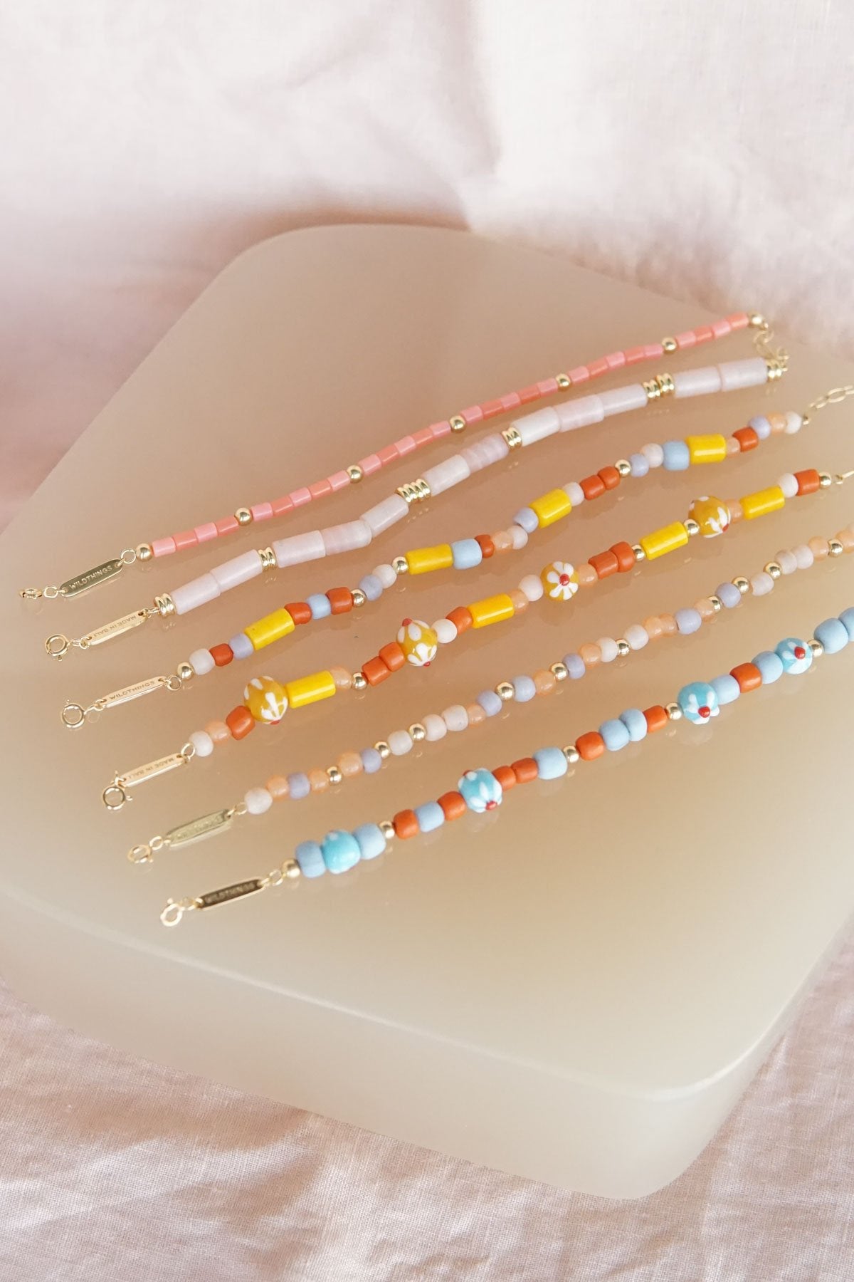 Rainbow bracelet gold plated-Bracelet-wildthings_collectables-Gold plated---abc