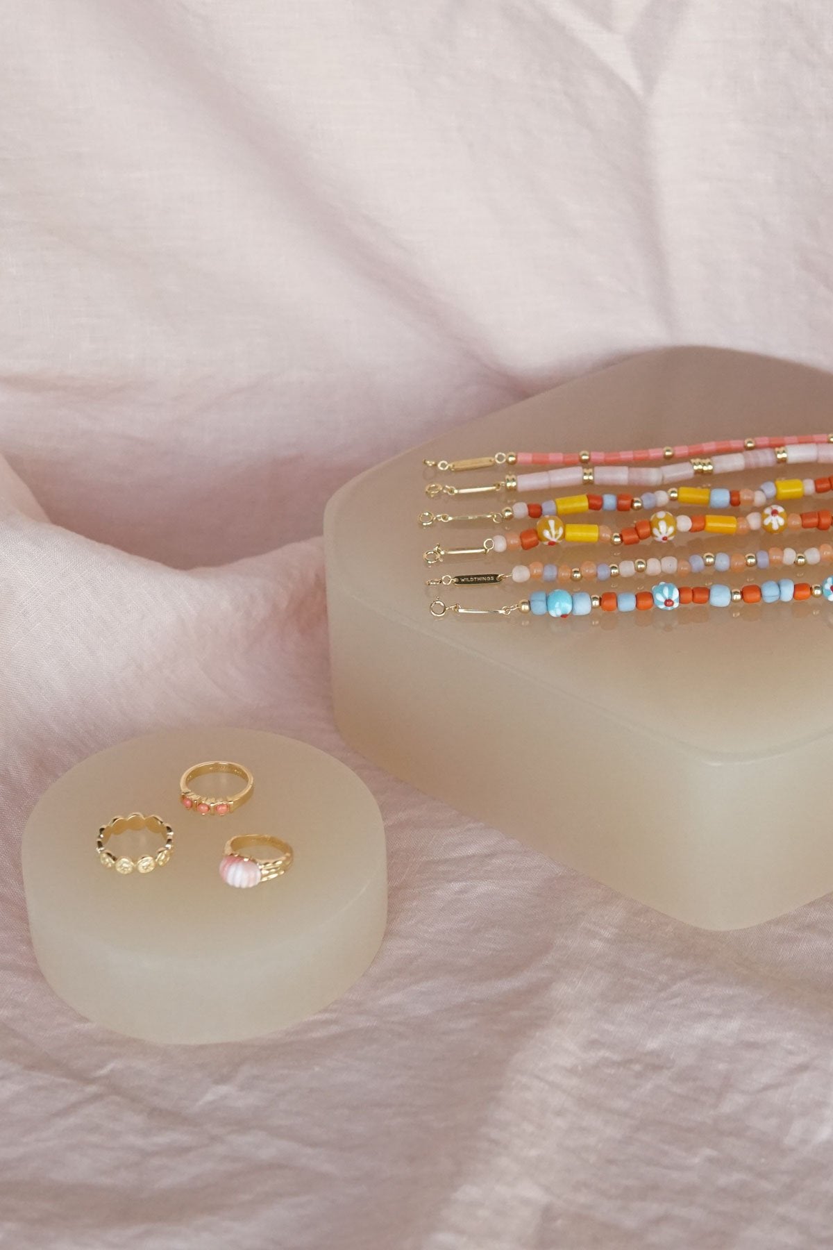 Rainbow bracelet gold plated-Bracelet-wildthings_collectables-Gold plated---abc