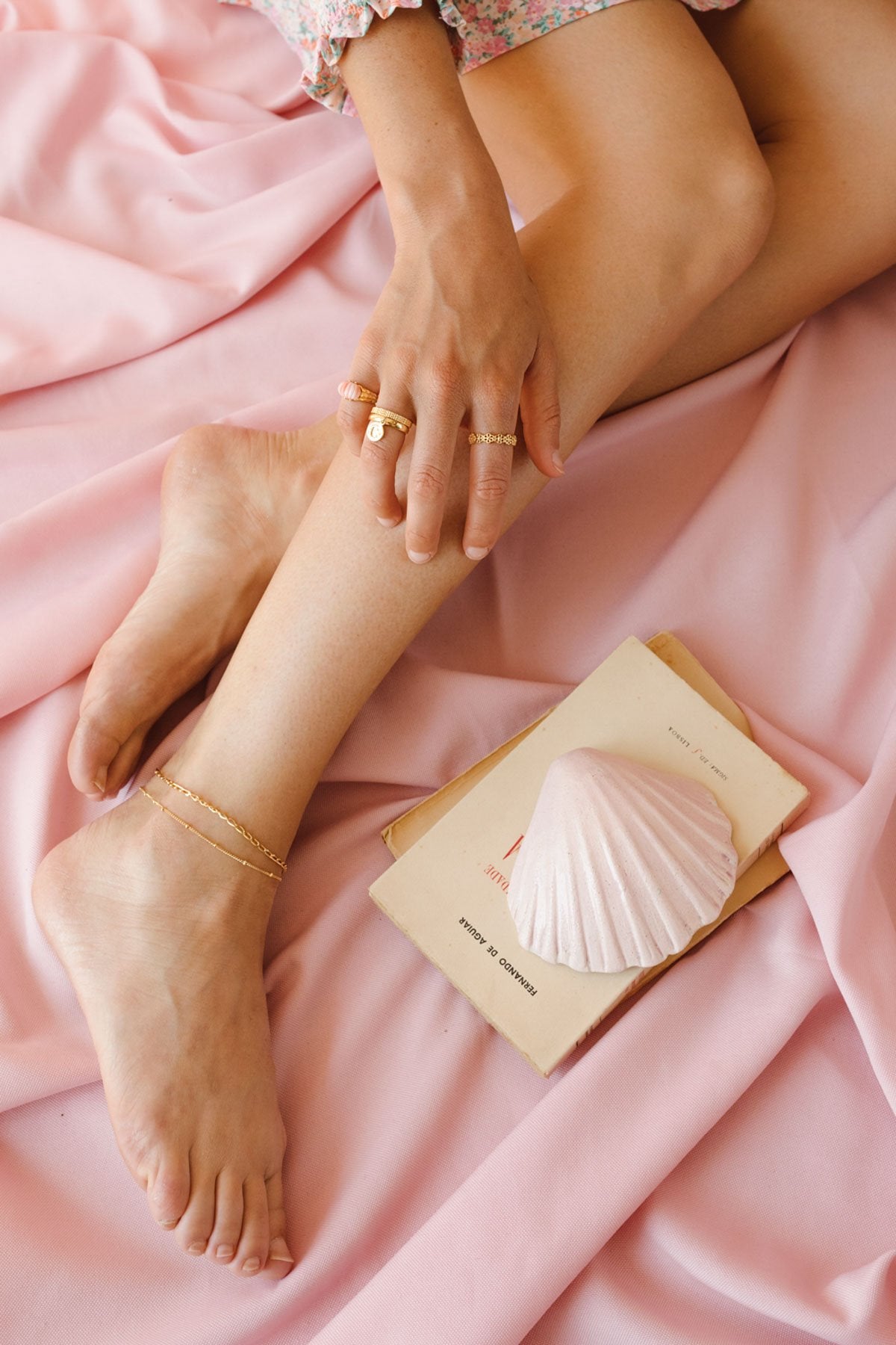 Dreamy shell pinky ring gold plated-abc